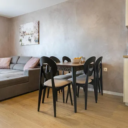 Apartament Level 5 By Rv - Sea View & Free Parking
